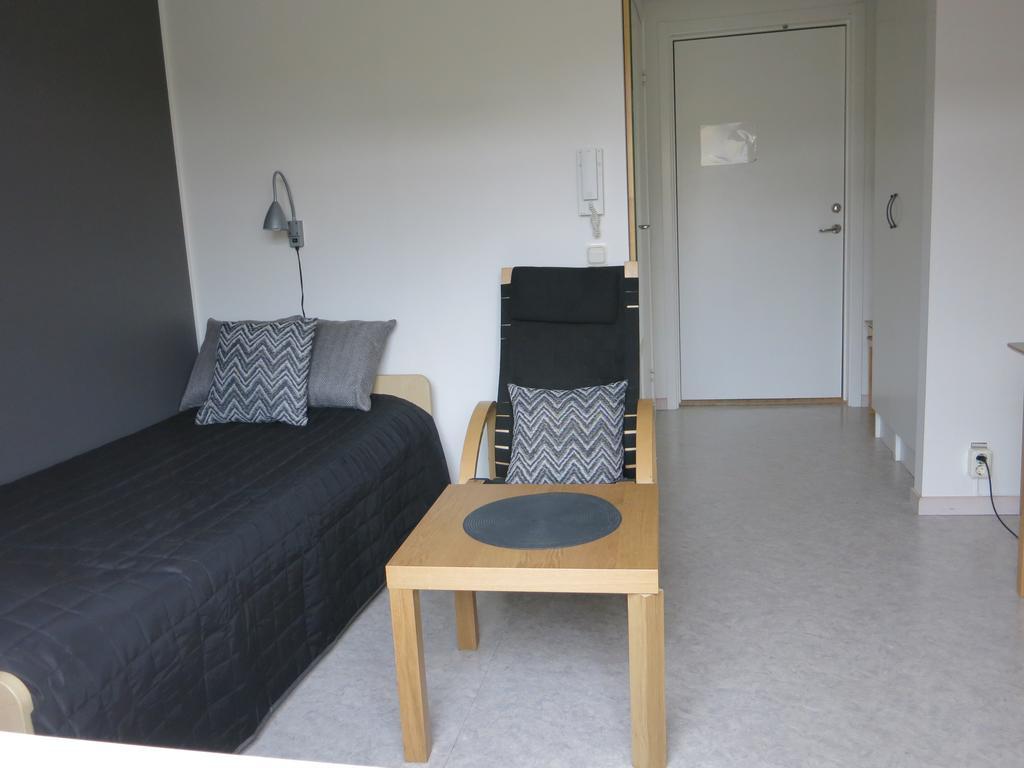 Vaernamo Folkhoegskolas Vandrarhem Номер фото