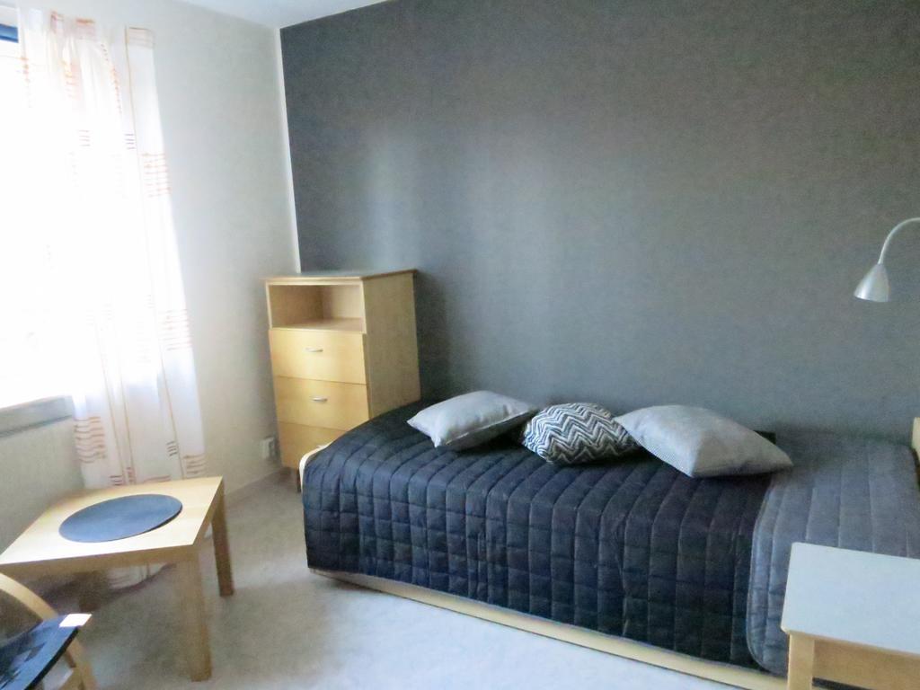 Vaernamo Folkhoegskolas Vandrarhem Номер фото